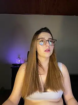 CoraVibes online show from 10.01.25