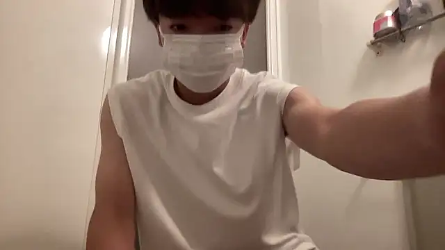 Snapshot of ta_kl chatting on 09.16.25 ta kl online show from 09.16.25