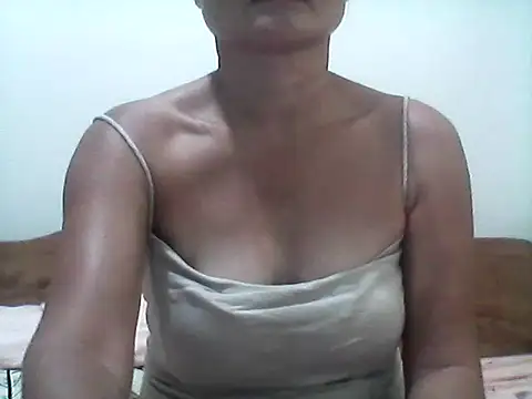 nathalie0045 online show from 04.10.26