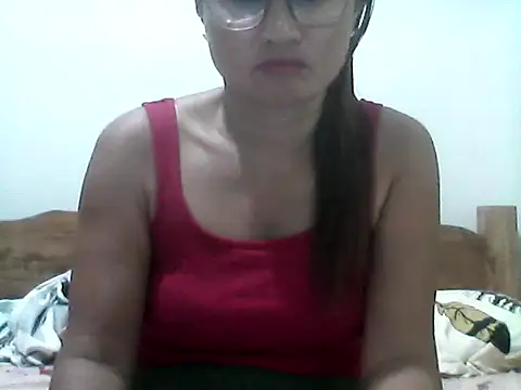 nathalie0045 online show from 05.19.26