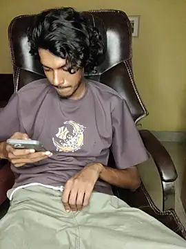 thecatfish online show from 10.30.25