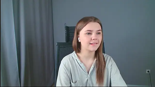 LeksaLove online show from 04.29.26