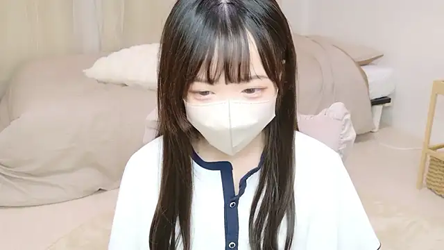 Snapshot of YUNOcha_oO chatting on 10.06.25 YUNOcha oO online show from 10.06.25