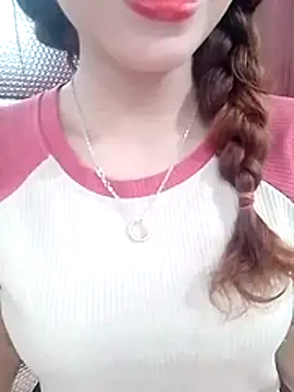 MyMy08 online show from 10.31.25