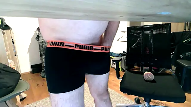 michaelm1983 online show from 11.17.25