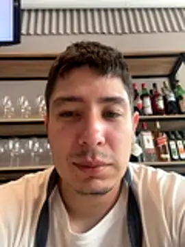 Snapshot of 9999Alez chatting on 12.22.25 9999Alez online show from 12.22.25