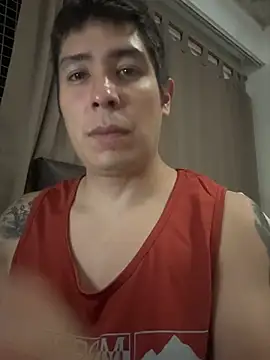 Snapshot of 9999Alez chatting on 02.10.26 9999Alez online show from 02.10.26