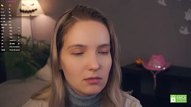 HongTomczak online show from 11.08.25