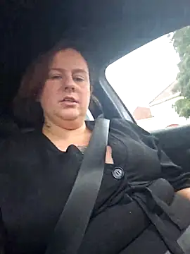 Snapshot of Biggtitz121 chatting on 10.24.25 Biggtitz121 online show from 10.24.25