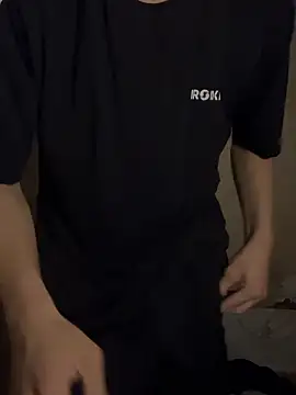 milkis024680 online show from 10.17.25