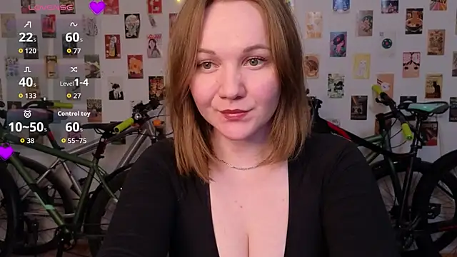 BellaMurrr online show from 11.17.25