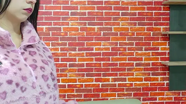 Sophi Thaylorr online show from 09.09.25