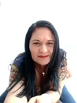 Lenacorbet online show from 12.04.25