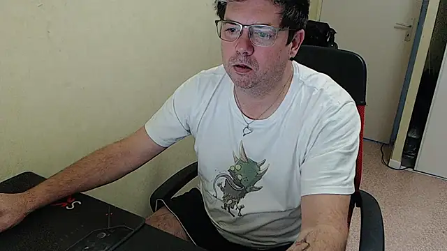 blueandwhite1 online show from 01.15.25