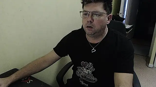 blueandwhite1 online show from 01.30.25