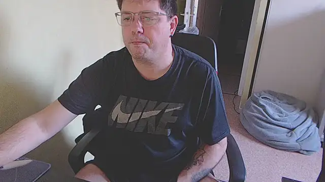 blueandwhite1 online show from 02.15.25