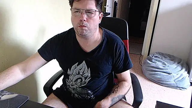 blueandwhite1 online show from 02.18.25