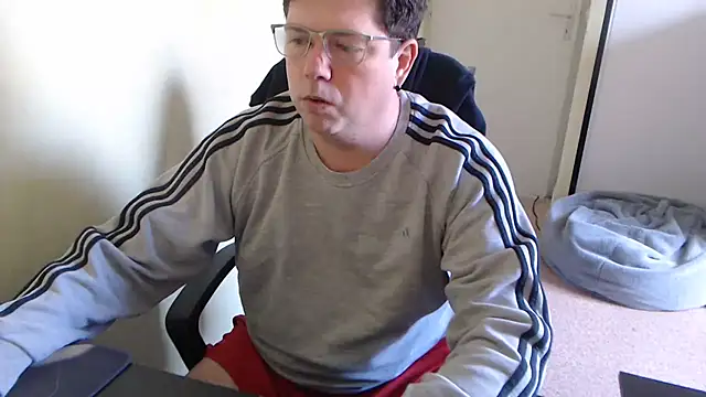 blueandwhite1 online show from 03.02.25