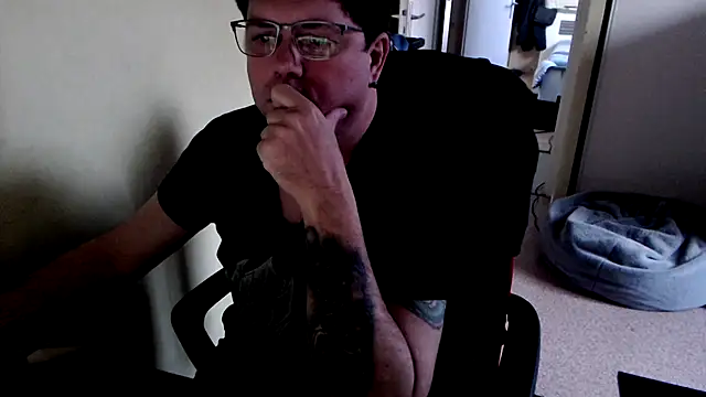 blueandwhite1 online show from 03.03.25