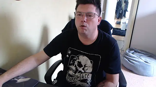 blueandwhite1 online show from 03.12.25