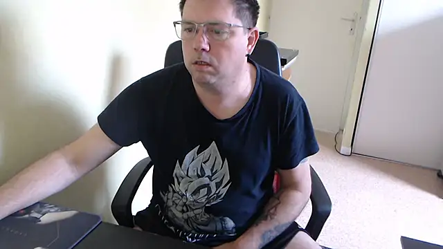 blueandwhite1 online show from 03.19.25