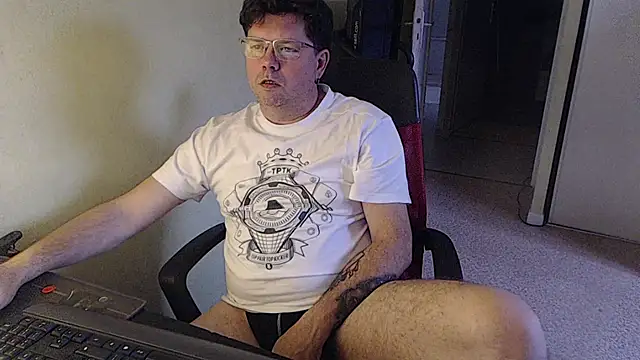 blueandwhite1 online show from 02.11.26