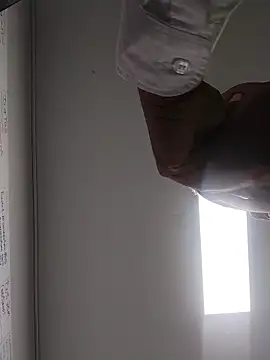 Snapshot of danigarci2307 chatting on 02.13.26 danigarci2307 online show from 02.13.26