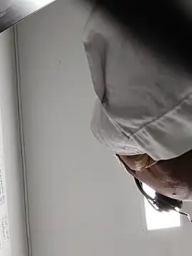 Snapshot of danigarci2307 chatting on 03.09.26 danigarci2307 online show from 03.09.26