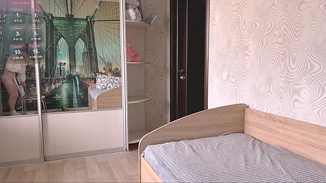 TianaWidell online show from 10.23.25