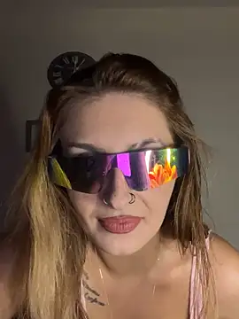 Snapshot of Sexy_Bulgarian_woman chatting on 09.13.25 Sexy Bulgarian woman online show from 09.13.25