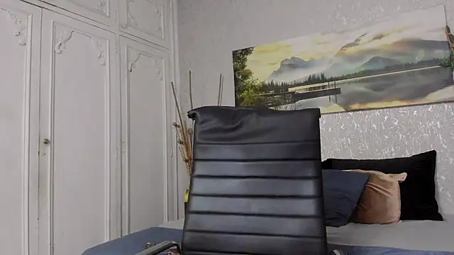 Snapshot of Tyler_durten chatting on 06.28.26 Tyler durten online show from 06.28.26