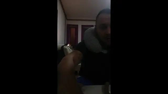 Snapshot of kaskosexydad39 chatting on 10.27.25 kaskosexydad39 online show from 10.27.25