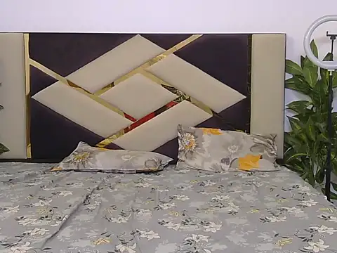 Snapshot of Its-ishikaa chatting on 09.09.25 Its-ishikaa online show from 09.09.25