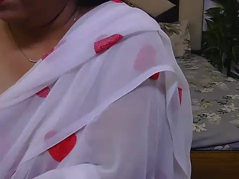 Snapshot of Its-ishikaa chatting on 09.10.25 Its-ishikaa online show from 09.10.25