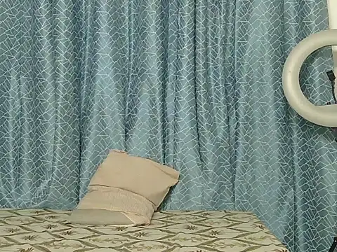 Snapshot of Its-ishikaa chatting on 09.29.25 Its-ishikaa online show from 09.29.25