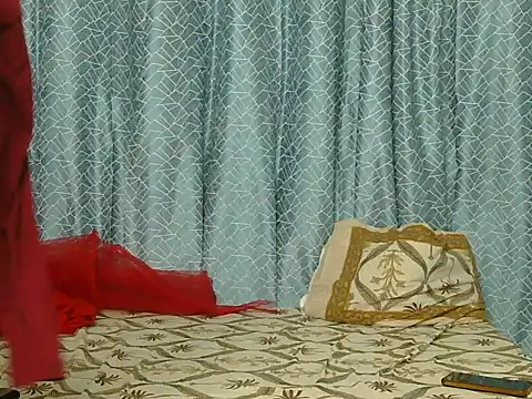 Snapshot of Its-ishikaa chatting on 09.30.25 Its-ishikaa online show from 09.30.25