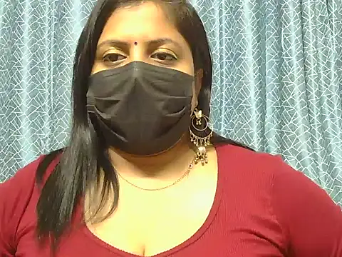 Snapshot of Its-ishikaa chatting on 10.17.25 Its-ishikaa online show from 10.17.25