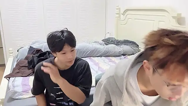 STxuguanhan online show from 11.28.25