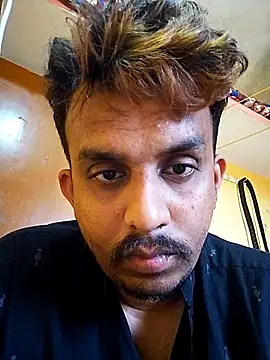 Snapshot of Nihaal17 chatting on 10.10.25 Nihaal17 online show from 10.10.25