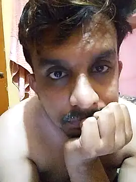 Snapshot of Nihaal17 chatting on 11.03.25 Nihaal17 online show from 11.03.25