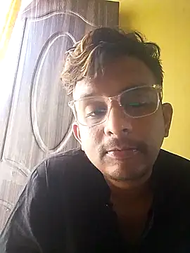 Snapshot of Nihaal17 chatting on 11.22.25 Nihaal17 online show from 11.22.25