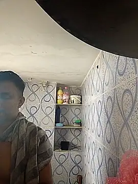 Snapshot of Nihaal17 chatting on 12.15.25 Nihaal17 online show from 12.15.25