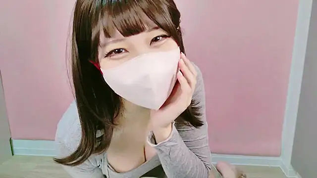 Snapshot of shiori_n chatting on 09.09.25 shiori n online show from 09.09.25