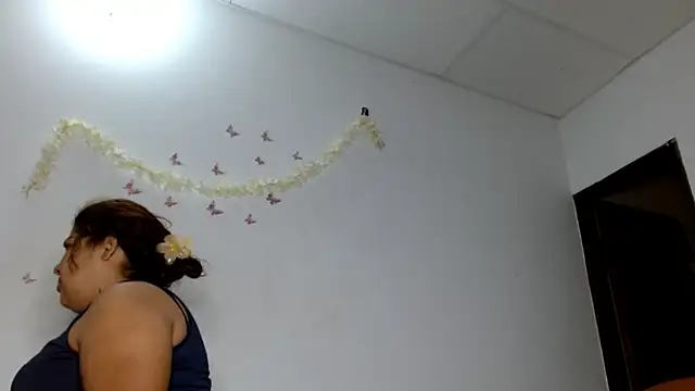 69smallstar online show from 10.30.25