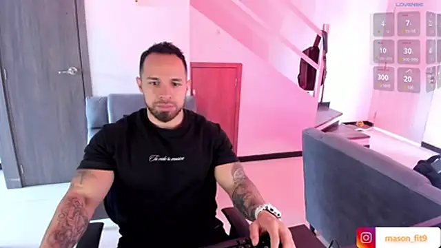 Scarlett Luxe online show from 07.18.26