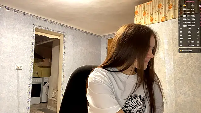 Snapshot of Lia_rise chatting on 09.19.25 Lia rise online show from 09.19.25