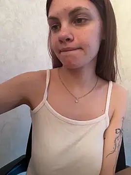 Snapshot of rinabluu chatting on 04.01.26 rinabluu online show from 04.01.26