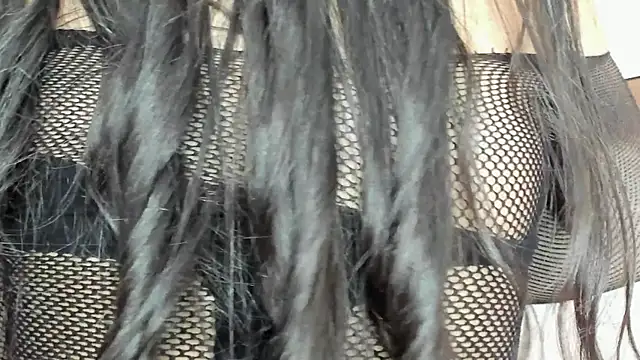 Snapshot of CarolinaFerrer chatting on 11.10.25 CarolinaFerrer online show from 11.10.25