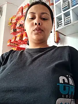 Alessandraa- online show from 10.29.25