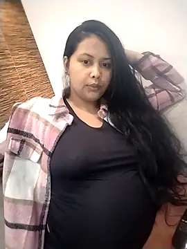 Snapshot of Alessandraa- chatting on 02.15.26 Alessandraa- online show from 02.15.26